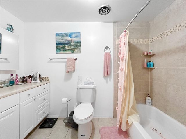 502 WOLFE STREET, Wildwood, FL 34785