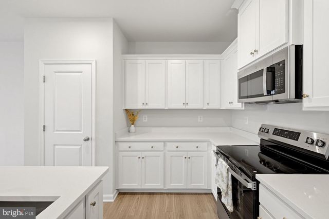 311 ANTHEM ST, Ranson, WV 25438