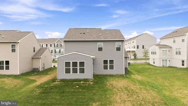 311 ANTHEM ST, Ranson, WV 25438