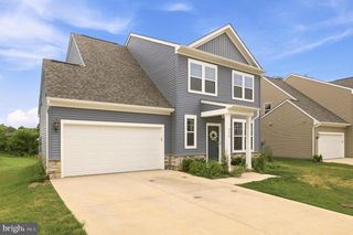 311 ANTHEM ST, Ranson, WV 25438