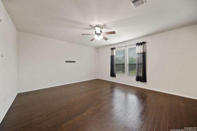 9947 COWBOY LN, San Antonio, TX 78254