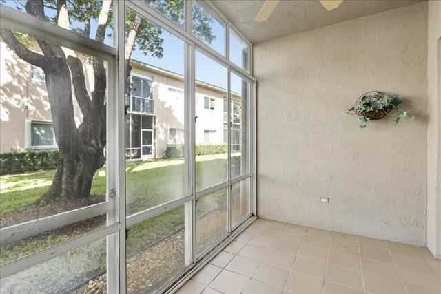 7937 EXETER Circle E 102, Tamarac, FL 33321