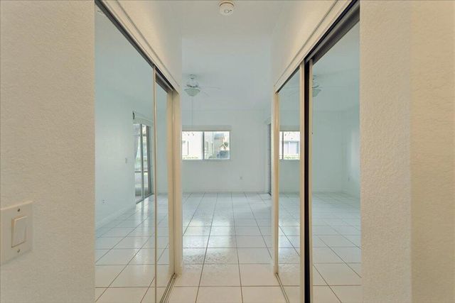 7937 EXETER Circle E 102, Tamarac, FL 33321