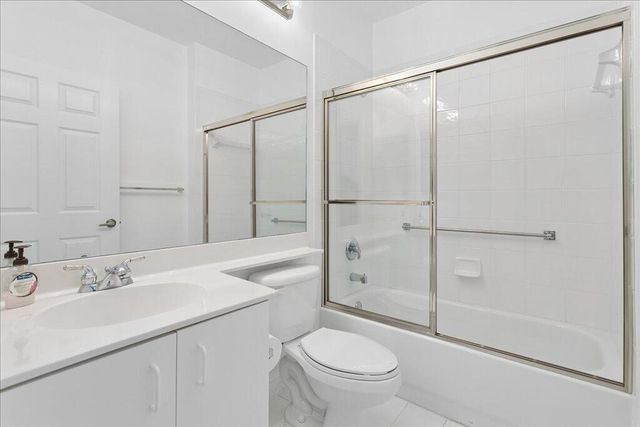 7937 EXETER Circle E 102, Tamarac, FL 33321