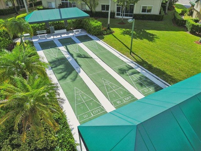7937 EXETER Circle E 102, Tamarac, FL 33321