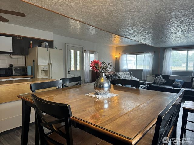 2401 N Washington Street, Long Beach, WA 98631