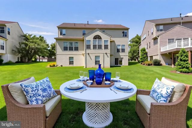 1950 MELVOR LN, Winchester, VA 22601