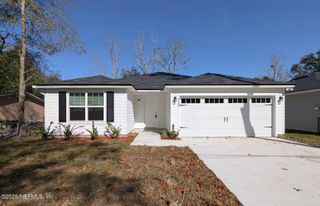8349 NUSSBAUM Drive, Jacksonville, FL 32210
