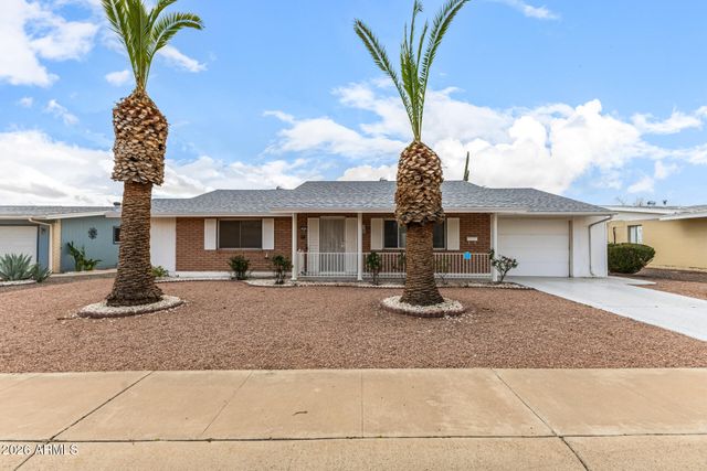 10415 W CINNEBAR Avenue, Sun City, AZ 85351