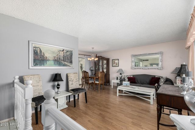 10415 W CINNEBAR Avenue, Sun City, AZ 85351