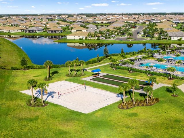 5333 CORAL REEF WAY, Bradenton, FL 34211