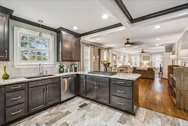 358 S GREER ST, Memphis, TN 38111