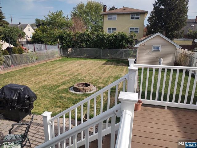 190 Martha Avenue, Elmwood Park, NJ 07407