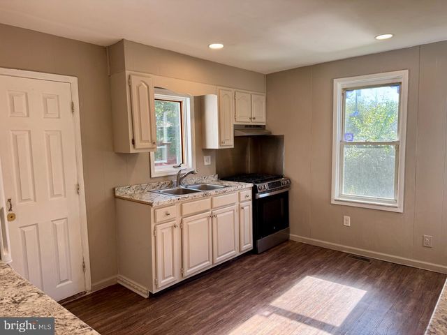 206 ARCH ST, Palmyra, NJ 08065