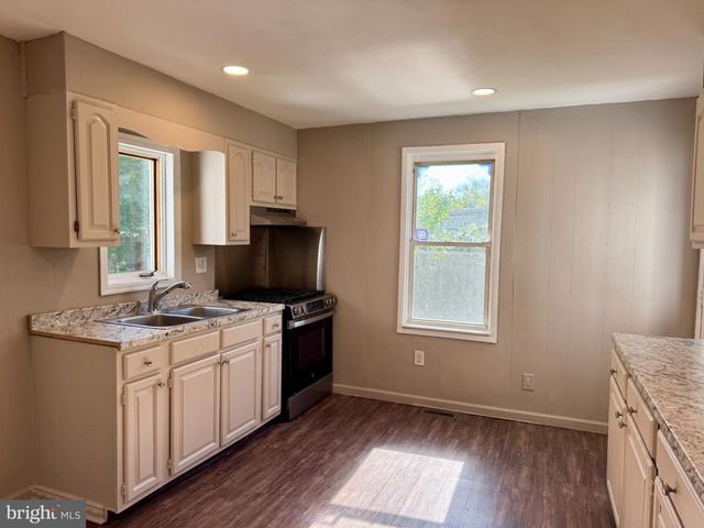 206 ARCH ST, Palmyra, NJ 08065