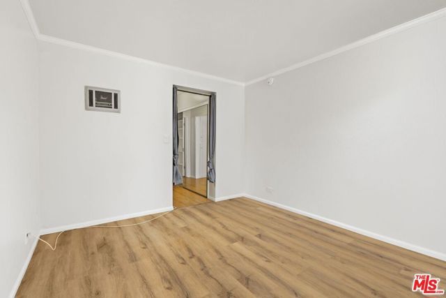 1440 VETERAN Avenue 404, Los Angeles, CA 90024