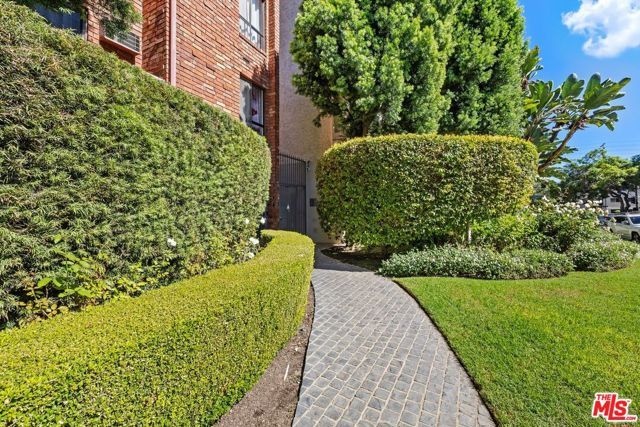 1440 VETERAN Avenue 404, Los Angeles, CA 90024