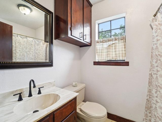 2507D Calder Drive, League City, TX 77573