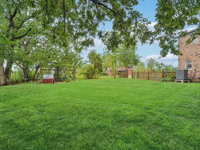 2507D Calder Drive, League City, TX 77573