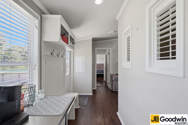 152 E County Road 304, Jourdanton, TX 78026