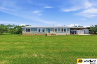 152 E County Road 304, Jourdanton, TX 78026