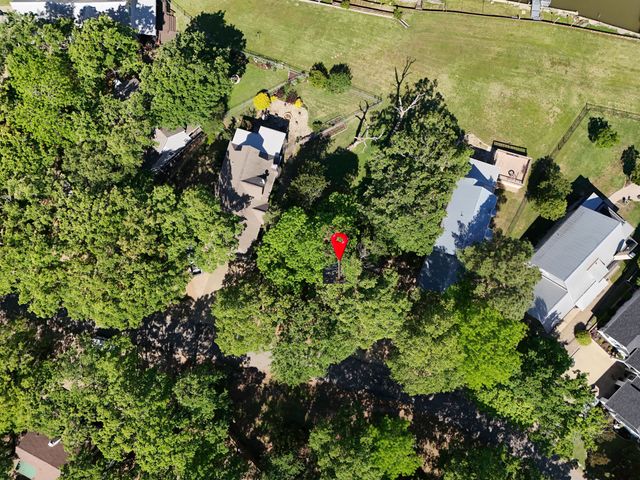 1032 Shoreline Drive, West Tawakoni, TX 75474