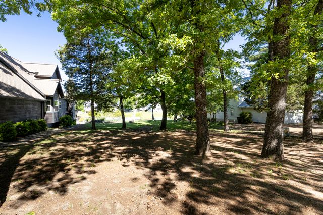 1032 Shoreline Drive, West Tawakoni, TX 75474