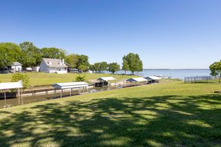 1032 Shoreline Drive, West Tawakoni, TX 75474