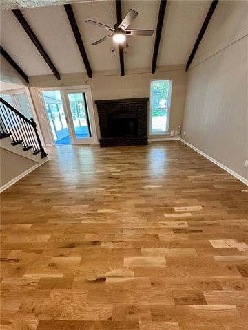 12802 W 101st Street, Lenexa, KS 66215