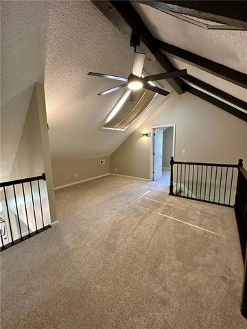 12802 W 101st Street, Lenexa, KS 66215
