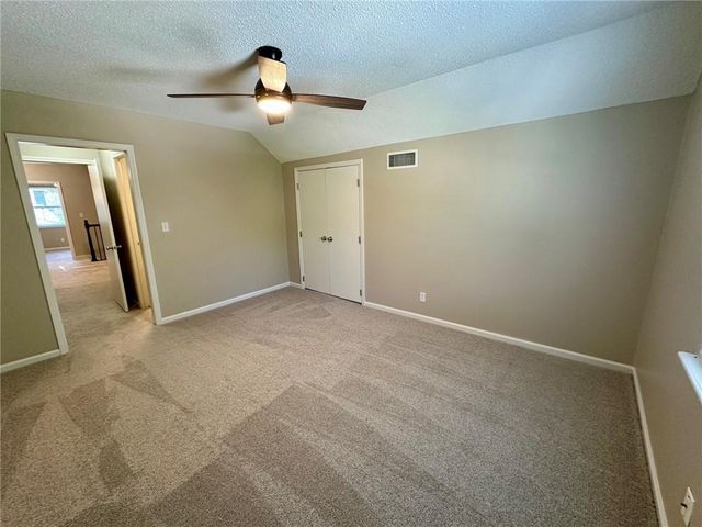12802 W 101st Street, Lenexa, KS 66215