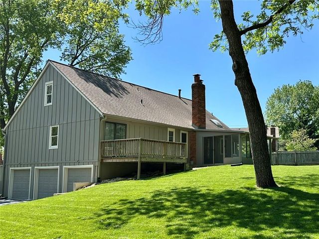 12802 W 101st Street, Lenexa, KS 66215