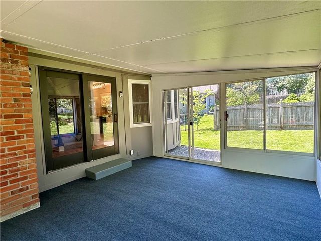 12802 W 101st Street, Lenexa, KS 66215