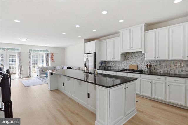 24643 RED LAKE TER, Sterling, VA 20166