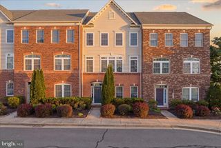 24643 RED LAKE TER, Sterling, VA 20166