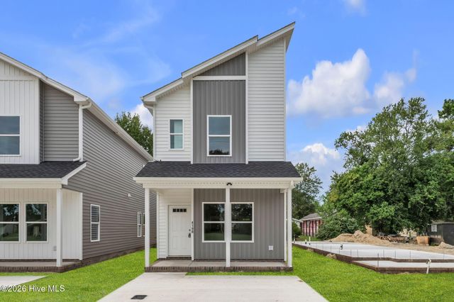 423 Elcinoca Drive, Elizabeth City, NC 27909