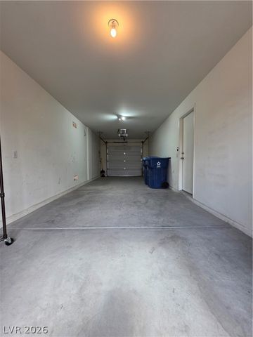 9047 Winthrop Springs Road, Las Vegas, NV 89139