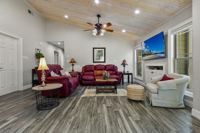 10064 Kings Rd., Myrtle Beach, SC 29572