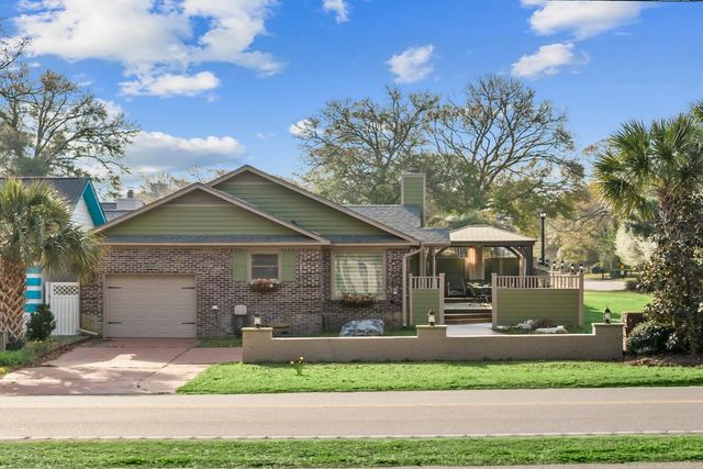 10064 Kings Rd., Myrtle Beach, SC 29572