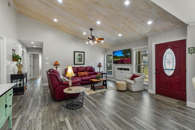 10064 Kings Rd., Myrtle Beach, SC 29572