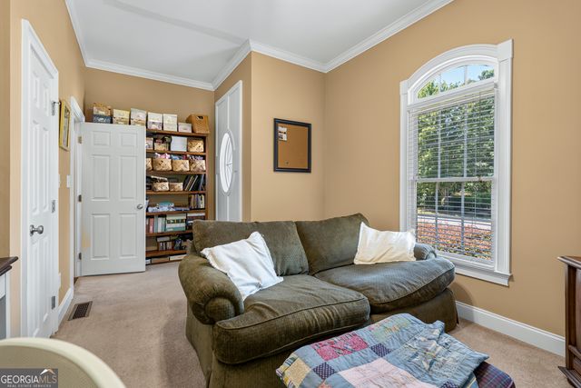 1041 Spring Lake Drive, Bishop, GA 30621