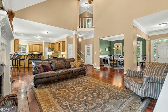 1041 Spring Lake Drive, Bishop, GA 30621