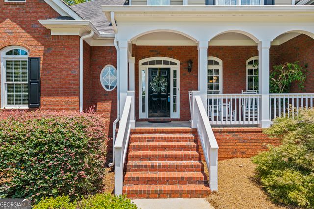 1041 Spring Lake Drive, Bishop, GA 30621