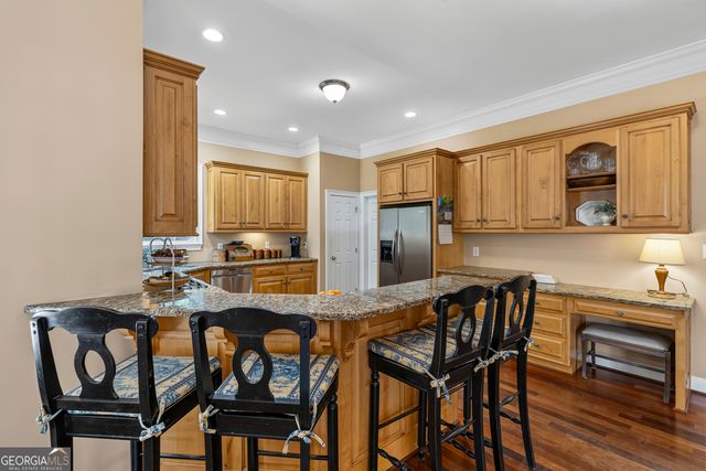 1041 Spring Lake Drive, Bishop, GA 30621