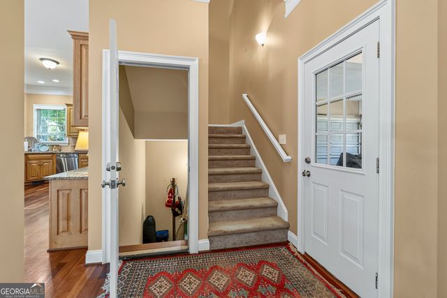 1041 Spring Lake Drive, Bishop, GA 30621