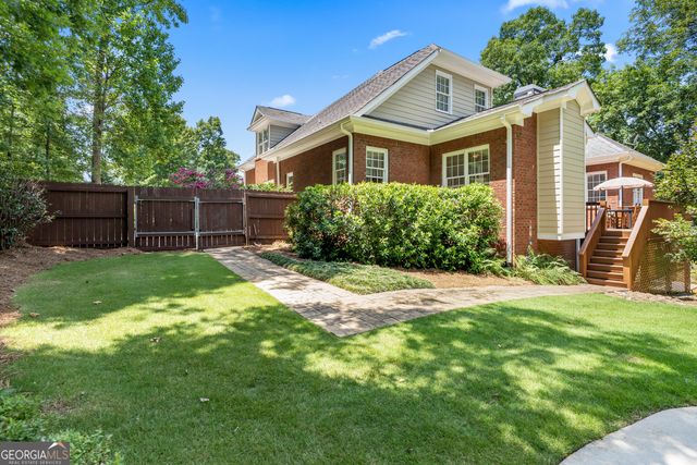 1041 Spring Lake Drive, Bishop, GA 30621