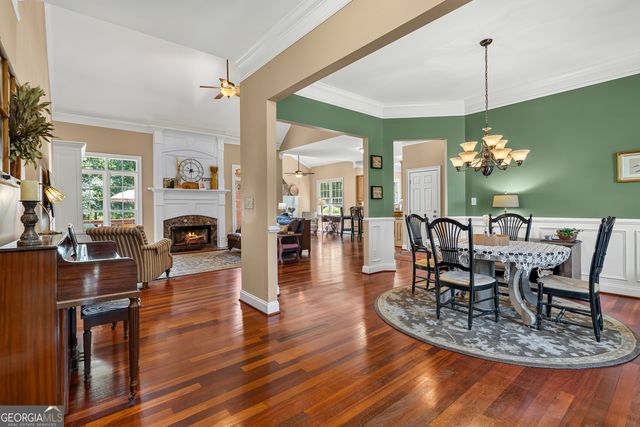 1041 Spring Lake Drive, Bishop, GA 30621