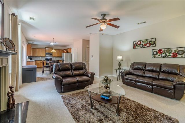 2017 Preserve Creek Way, Loganville, GA 30052