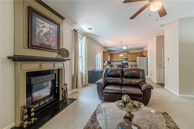2017 Preserve Creek Way, Loganville, GA 30052