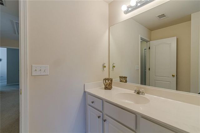 2017 Preserve Creek Way, Loganville, GA 30052